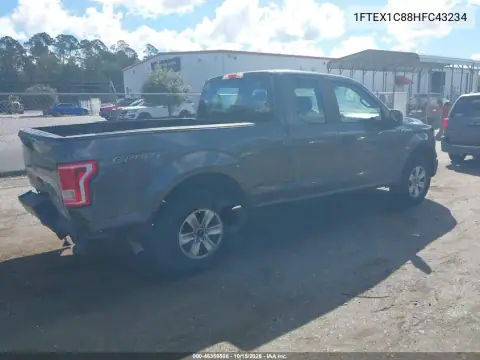 1FTEX1C88HFC43234 — 2017 Ford F-150, Задня частина, фото до ремонту