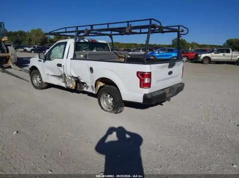 1FTMF1C59JKF07384 — 2018 Ford F-150, foto 3 de IAAI, Lado izquierdo