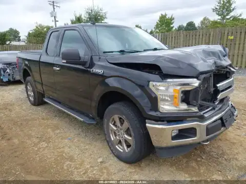 1FTEX1EP2LFC04023 — 2020 Ford F-150, ПЕРЕДНЯЯ ЧАСТЬ (Front End), фото до ремонта