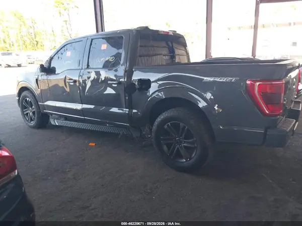 1FTEW1CP8MFA68696 — 2021 Ford F-150, photo 3 from IAAI, Biohazard / chemical
