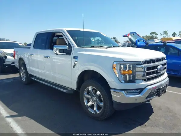 1FTFW1E52NFA41687 — 2022 Ford F-150, Lado izquierdo (Left Side), fotos antes de reparar