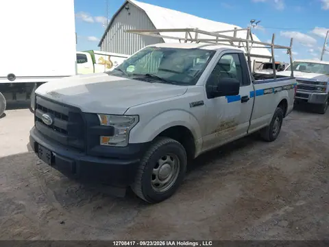 2017 Ford F150 VIN 1FTMF1C85HKC77539 фото 2