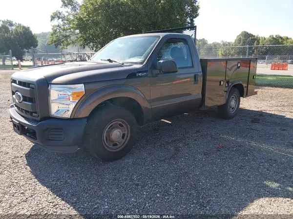 1FDBF2A60GEC87791 — 2016 Ford F250, zdjęcie 2 z IAAI 06.10.2026, Normalne zużycie