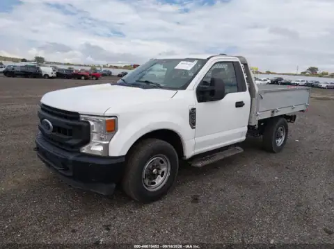 1FDBF2A69LEC93180 — 2020 Ford F250, photo 2 from IAAI 28.09.2026, Rear end