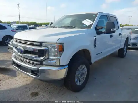1FT7W2BT6MED43811 — 2021 Ford F250, фото 2 с аукциона IAAI 21.09.2026, передняя и задняя части