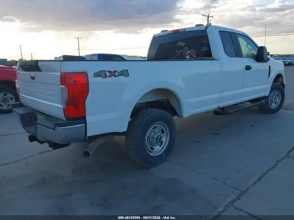 1FT7X2BN0MEE07744 — 2021 Ford F250, фото 4 с аукциона IAAI 30.09.2026, Левый и правый бока