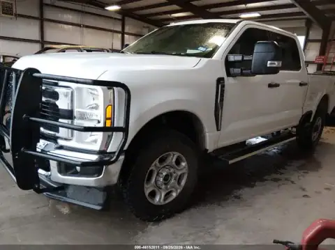 1FT7W2BN3SED49709 — 2025 Ford F250, zdjęcie 2 z IAAI, Tył