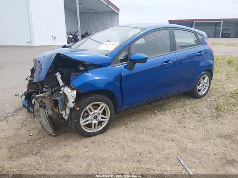 3FADP4EJXJM131995 — 2018 Ford Fiesta SE, zdjęcie 2 z IAAI 19.10.2026, Przód
