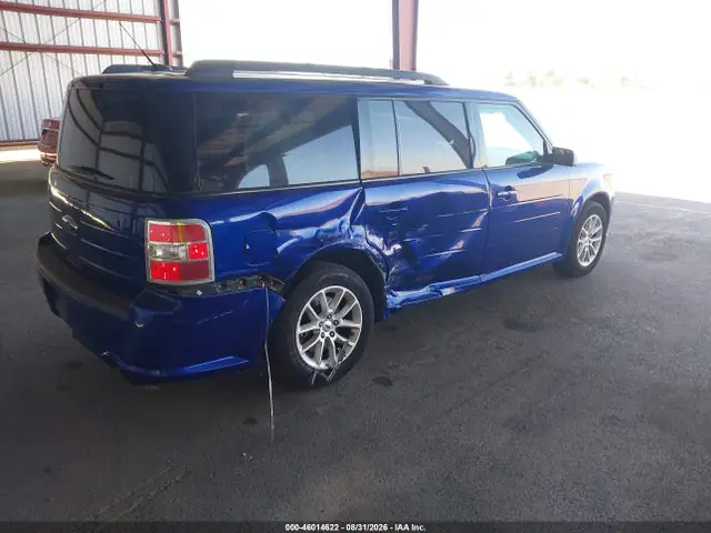 2FMGK5B82FBA22304 — 2015 Ford FLEX SE, zdjęcie 4 z IAAI 29.09.2026, Prawy tył
