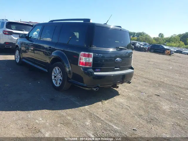 2FMGK5B80FBA04075 — 2015 Ford FLEX, фото 3 с аукциона IAAI 28.09.2026, Передняя часть