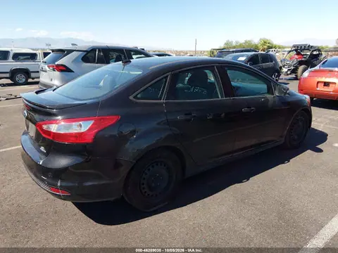 2014 Ford FOCUS SE VIN 1FADP3F22EL413962 фото 4