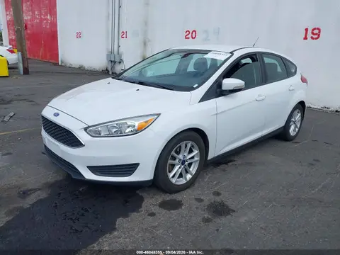 2015 Ford FOCUS SE VIN 1FADP3K20FL307159 фото 2
