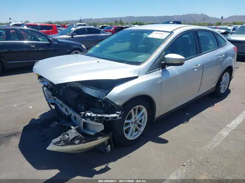 1FADP3F23GL250631 — 2016 Ford Focus SE, zdjęcie 2 z IAAI 20.10.2026, Przód