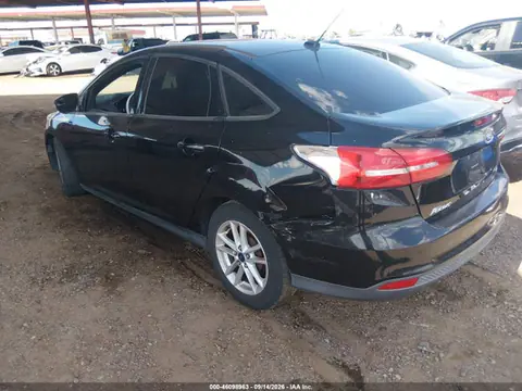 2016 Ford FOCUS SE VIN 1FADP3F22GL260907 фото 3