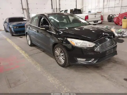 1FADP3J27JL314992 — 2018 Ford Focus Titanium, Передняя часть (Front End), фото до ремонта