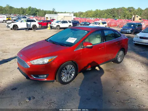 1FADP3J26JL314935 — 2018 Ford Focus Titanium, photo 2 from IAAI 23.10.2026, Not reported