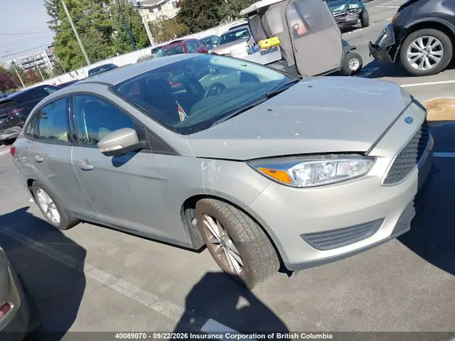 1FADP3F23GL317406 — 2016 Ford Focus, Front end (Front), before-repair photos