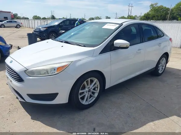 1FADP3F2XGL324627 — 2016 Ford Focus, фото 2 с аукциона IAAI 13.10.2026, Естественный износ