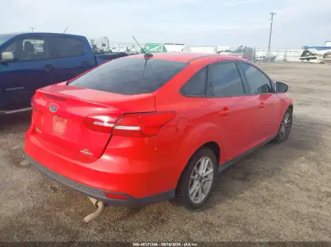 1FADP3F25GL205805 — 2016 Ford Focus, zdjęcie 4 z IAAI 20.10.2026, Lewy tył