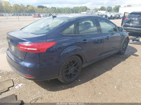 1FADP3F21GL330073 — 2016 Ford Focus, фото 4 с аукциона IAAI 14.10.2026, Передняя часть