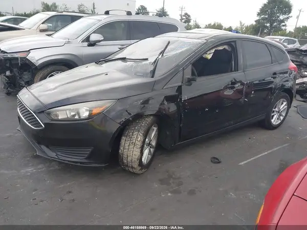 1FADP3K20GL249118 — 2016 Ford Focus, photo 2 from IAAI 12.10.2026, All-over damage