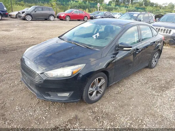 1FADP3FE0GL218715 — 2016 Ford Focus, zdjęcie 2 z IAAI, Normalne zużycie