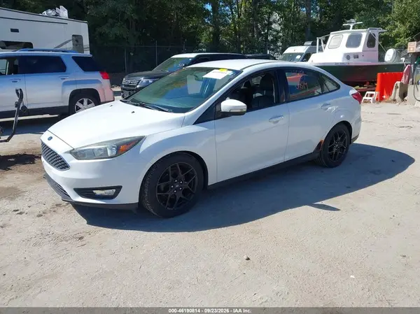 1FADP3F29GL330189 — 2016 Ford Focus, zdjęcie 2 z IAAI 06.10.2026, Normalne zużycie