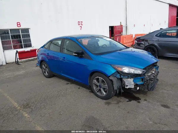 1FADP3FEXGL226305 Ford Focus 2016 — uszkodzenie Przód, zdjęcie przed naprawą