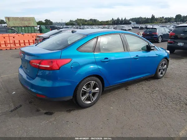 1FADP3FEXGL226305 — 2016 Ford Focus, zdjęcie 4 z IAAI, Przód