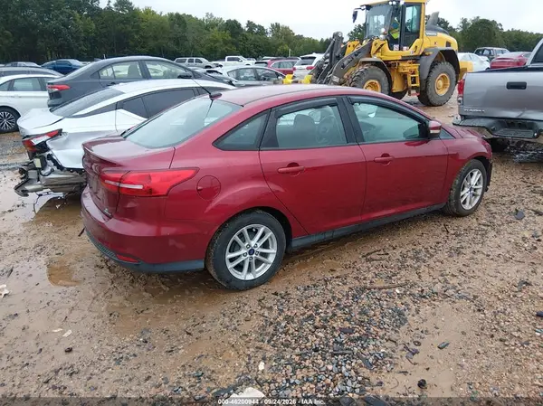 1FADP3F21GL393237 — 2016 Ford Focus, zdjęcie 4 z IAAI, Przód