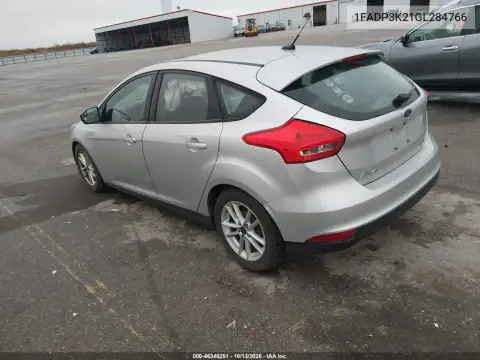 1FADP3K21GL284766 — 2016 Ford Focus, photo 4 from IAAI, Right side