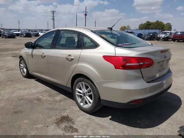 1FADP3F26HL229788 — 2017 Ford Focus, фото 3 с аукциона IAAI 12.10.2026, Передняя часть справа