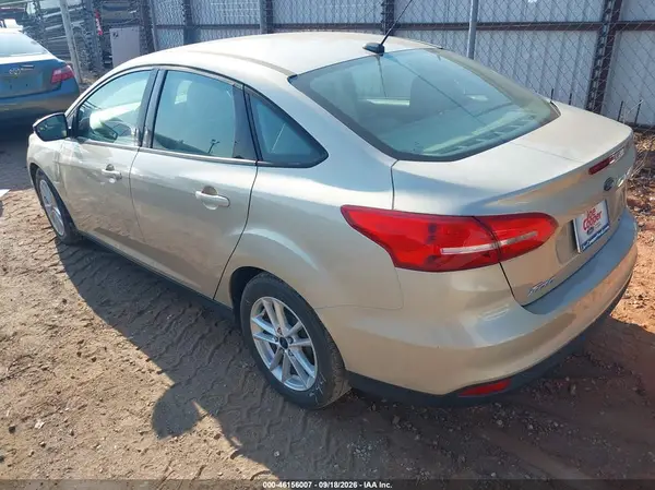 1FADP3F2XHL342269 — 2017 Ford Focus, фото 3 с аукциона IAAI 07.10.2026, Естественный износ