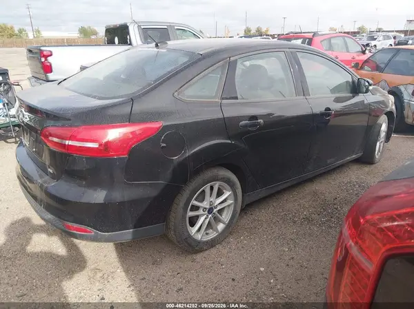 1FADP3F28HL347955 — 2017 Ford Focus, фото 4 с аукциона IAAI 07.10.2026, Передняя часть слева