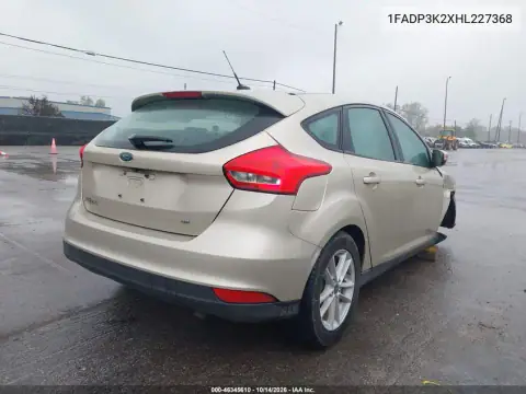 1FADP3K2XHL227368 — 2017 Ford Focus, foto 5 de IAAI, Delantera derecha