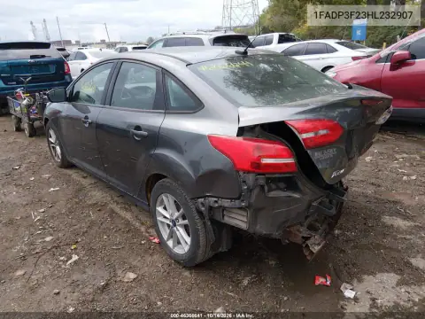 1FADP3F23HL232907 — 2017 Ford Focus, foto 4 de IAAI, Trasera derecha