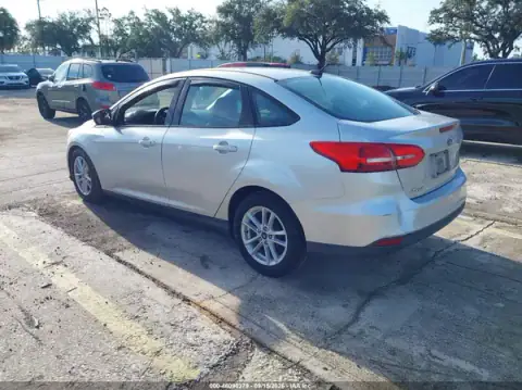 1FADP3F29JL231640 — 2018 Ford Focus, ფოტო 3, IAAI 04.10.2026, ბუნებრივი ცვეთა