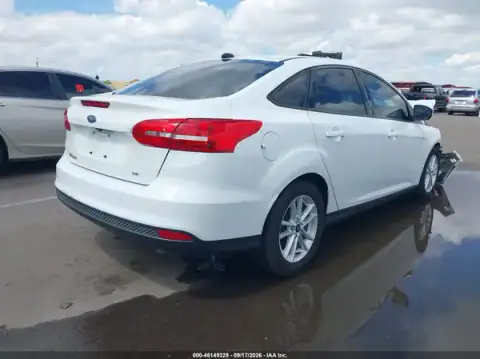 1FADP3F27JL328397 — 2018 Ford Focus, ფოტო 4, IAAI, წინა ნაწილი