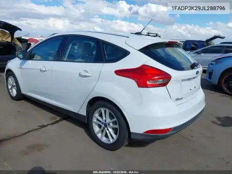 1FADP3K29JL288796 — 2018 Ford Focus, foto 4 de IAAI, Parte delantera