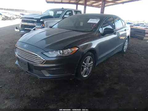 3FA6P0HD9JR136812 — 2018 Ford Fusion SE, zdjęcie 2 z IAAI 27.10.2026, Uszkodzenie silnika
