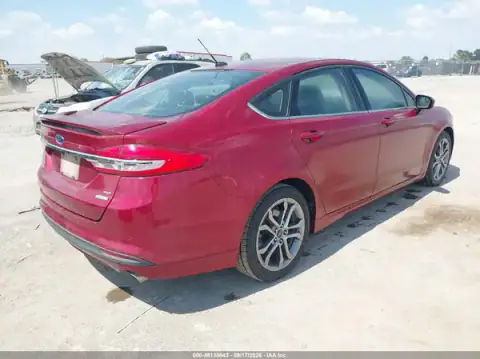 3FA6P0HD7HR397771 — 2017 Ford Fusion, фото 4 з IAAI 24.09.2026, Звичайний знос