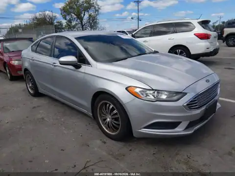 3FA6P0H75HR414075 — 2017 Ford Fusion, Trasera izquierda (Left Rear), fotos antes de reparar