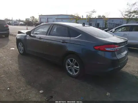 3FA6P0H70JR190820 — 2018 Ford Fusion, фото 3 з IAAI, Передня частина
