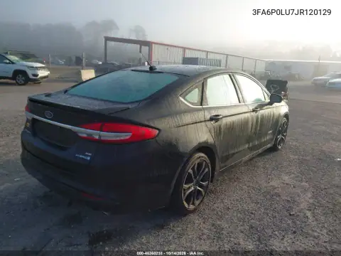 3FA6P0LU7JR120129 — 2018 Ford Fusion, photo 4 from IAAI 20.10.2026, Normal wear
