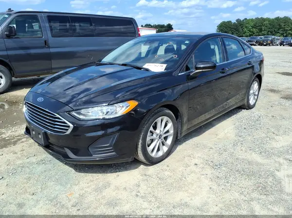 3FA6P0LU3LR245177 — 2020 Ford Fusion, zdjęcie 2 z IAAI 06.10.2026, Normalne zużycie