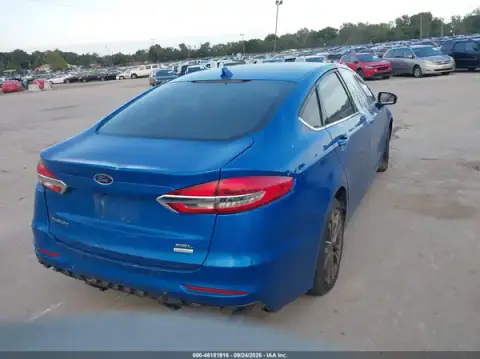 3FA6P0CD1LR118184 — 2020 Ford Fusion, foto 4 de IAAI, Parte trasera