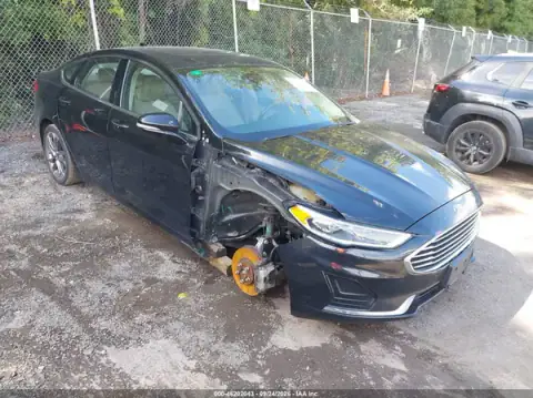 3FA6P0CD5LR117782 — 2020 Ford Fusion, Передня частина справа (Right Front), фото до ремонту