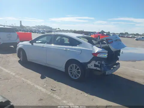 3FA6P0HD4LR248856 — 2020 Ford Fusion, ფოტო 3, IAAI, უკანა ნაწილი