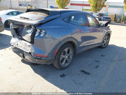 3FMTK1SS1MMA18548 — 2021 Ford Mustang Mach-E Select, photo 4 from IAAI 23.10.2026, Front end