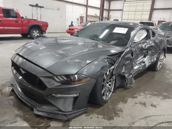 1FA6P8CF7K5178441 — 2019 Ford Mustang, photo 2 from IAAI, Left side
